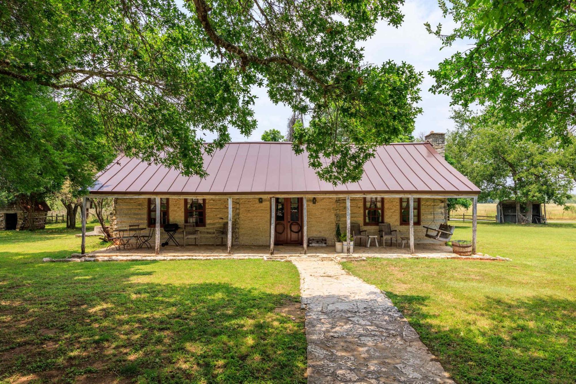 Pioneer Log Cabin Villa Fredericksburg Exterior photo